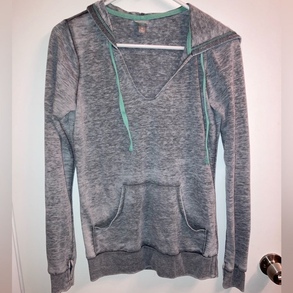 Vanity light weight sweatshirt/hoodie